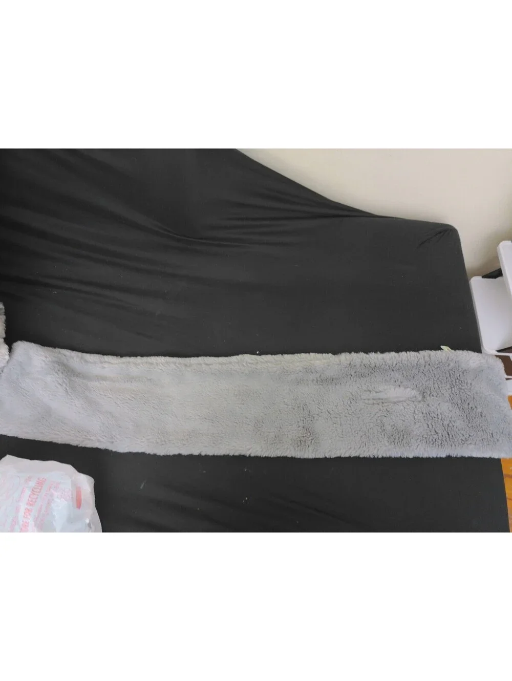 Urbanista Womens Faux Fur Scarf Gray Pull Through Keyhole Neck Warmer
